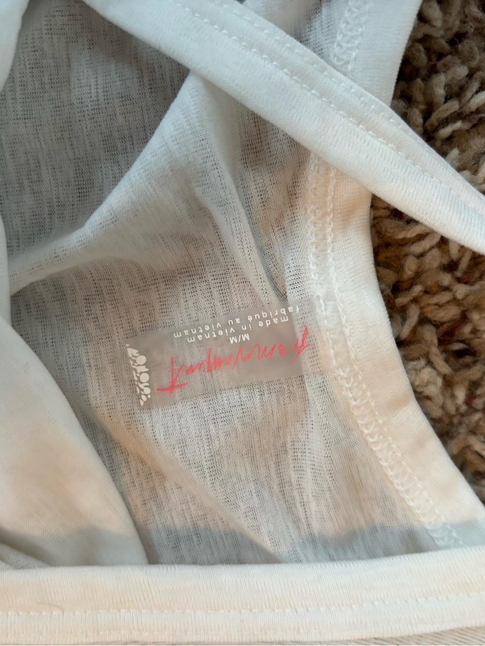 Free people FP Movement shirt - Picture 3 of 3